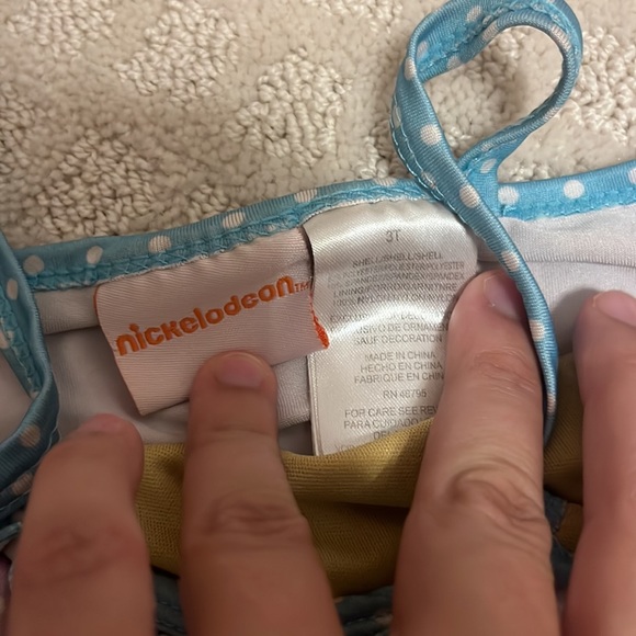 Dora Nickelodeon bathing suit - Picture 2 of 3